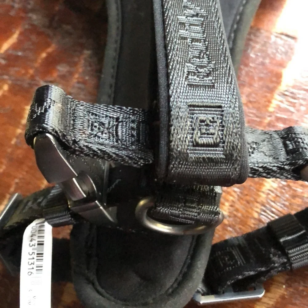 NWT Reddy Jacquard Dog Harness M